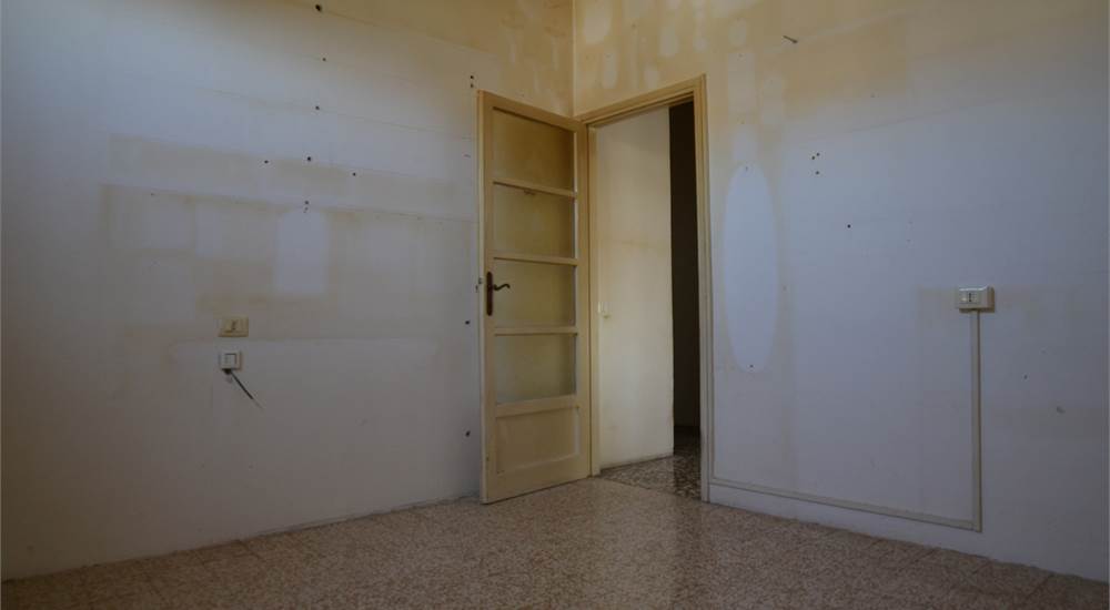 SECONDA CAMERA