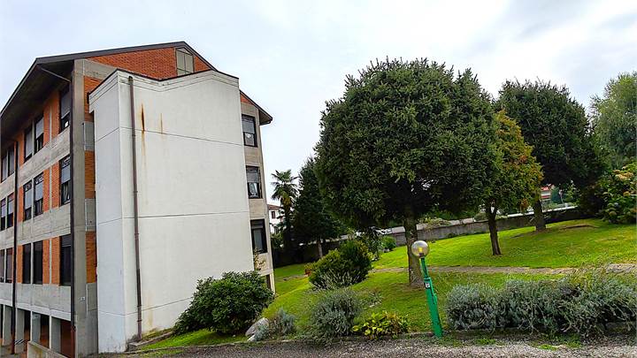 4 LOCALI TERMOAUTONOMO RIMESSO A NUOVO AL PIANO RIALZATO